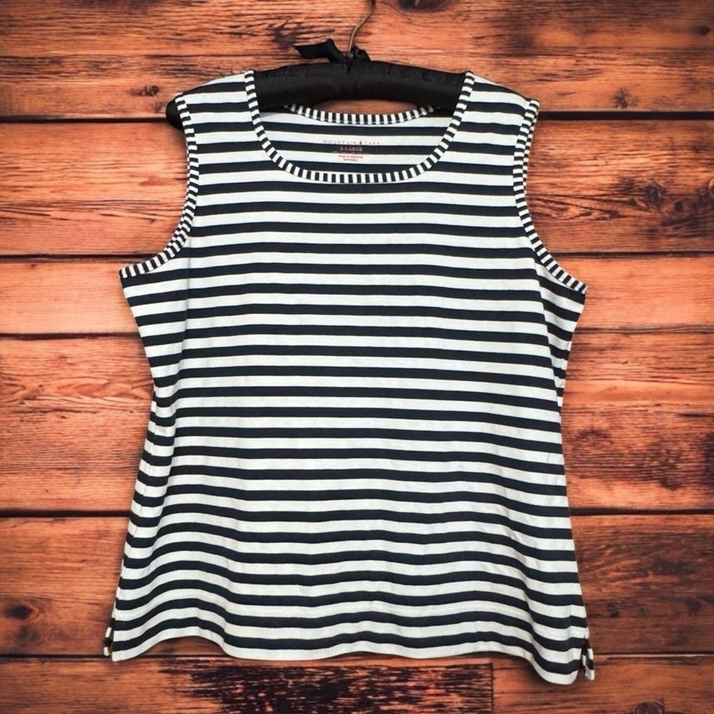 MOUNTAIN LAKE SLEEVELESS BLOUSE SIZE XL